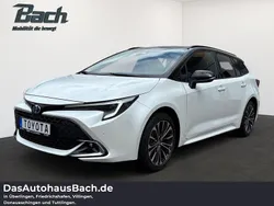 Perlweiß Gebraucht 2025 Toyota Corolla Kombi | 35.330 € (Teuer)