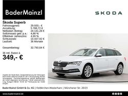 Moonweiß perleffekt/moonweis Gebraucht 2022 Skoda Superb Style Kombi | 29.930 € (Etwas zu teuer)