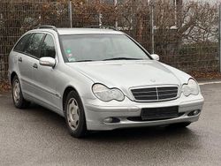 Silber Gebraucht 2001 Mercedes C200 Classic Limousine | 2.999 € (Etwas zu teuer)