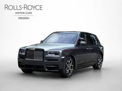 Grau Gebraucht 2022 Rolls Royce Cullinan SUV | 347.900 €