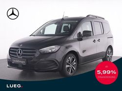 Loparitschwarz metallic Gebraucht 2025 Mercedes T180 Progressive Van / Kleinbus | 34.995 € (Teuer)