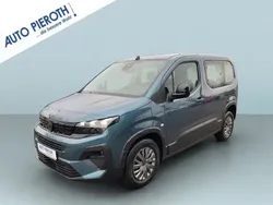 Blau Gebraucht 2024 Peugeot Rifter Allure Van / Kleinbus | 25.850 € (Guter Preis)