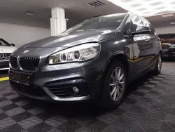 Grau Gebraucht 2015 BMW 218 Active Tourer Sport Line Van / Kleinbus | 9.990 € (Etwas zu teuer)