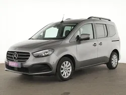 Chromitgrau Gebraucht 2023 Mercedes 180 Progressive Limousine | 24.789 € (Guter Preis)