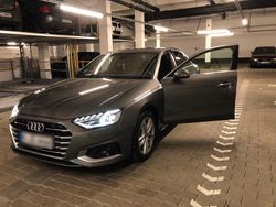 Grau Gebraucht 2019 Audi A4 Comfort Limousine | 23.500 € (Superpreis)