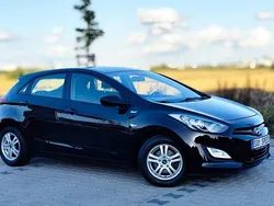 Schwarz Gebraucht 2015 Hyundai i30 Classic Limousine | 5.999 € (Guter Preis)
