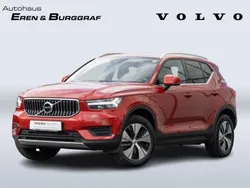 Fusion red / metallic Gebraucht 2021 Volvo XC40 Inscription SUV | 30.890 € (Guter Preis)