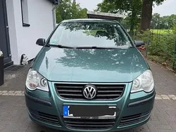 Grün Gebraucht 2006 VW Polo Kleinwagen | 2.899 € (Etwas zu teuer)