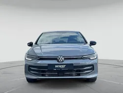 Mondsteingrau Neu 2025 VW Golf VIII Goal Limousine | 29.467 € (Etwas zu teuer)