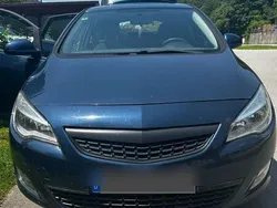 Blau Gebraucht 2010 Opel Astra Edition Kleinwagen | 3.400 € (Superpreis)