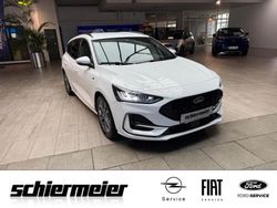 Weiß Gebraucht 2024 Ford Focus ST-Line Kleinwagen | 24.380 € (Guter Preis)