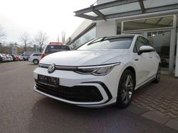Pure white Gebraucht 2024 VW Golf VIII R-line Limousine | 28.990 € (Fairer Preis)