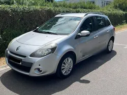 Silber Gebraucht 2011 Renault Clio GrandTour Expression Kombi | 4.700 € (Etwas zu teuer)