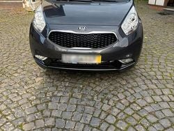 Grau Gebraucht 2018 Kia Venga Kleinwagen | 11.200 € (Fairer Preis)