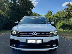 Weiß Gebraucht 2018 VW Tiguan R-line SUV | 25.000 € (Fairer Preis)