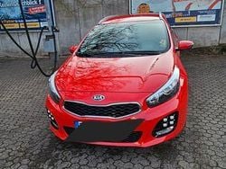 Rot Gebraucht 2016 Kia Ceed Sportswagon GT-Line Kombi | 7.400 € (Guter Preis)