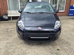 Blau Gebraucht 2015 Fiat Punto Mystyle Kleinwagen | 5.750 € (Fairer Preis)