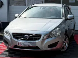 Silber Gebraucht 2012 Volvo V60 Kinetic Kombi | 7.999 € (Fairer Preis)