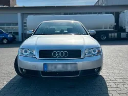 Silber Gebraucht 2002 Audi A4 Limousine | 4.299 € (Teuer)