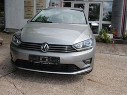 Silber Gebraucht 2017 VW Golf Sportsvan Comfortline Van / Kleinbus | 13.200 € (Fairer Preis)