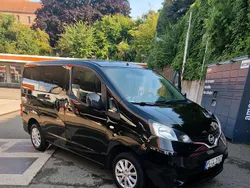 Schwarz Gebraucht 2017 Nissan NV200 Van | 8.200 €