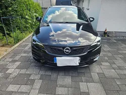 Schwarz Gebraucht 2020 Opel Astra Sport Limousine | 14.380 € (Fairer Preis)
