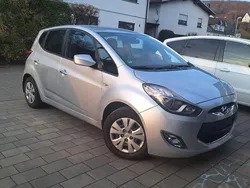 Silber Gebraucht 2012 Hyundai ix20 Van / Kleinbus | 4.800 € (Guter Preis)