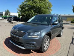 Grau Gebraucht 2016 Skoda Yeti Active SUV | 5.700 € (Teuer)