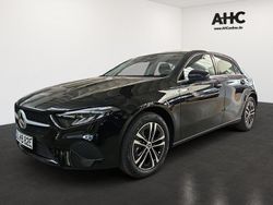 Unilack nachtschwarz Gebraucht 2025 Mercedes A250 Advanced Limousine | 35.390 € (Teuer)