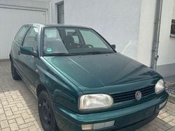Grün Gebraucht 1997 VW Golf III Limousine | 3.200 € (Etwas zu teuer)