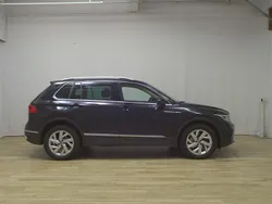 Schwarz Gebraucht 2021 VW Tiguan Elegance SUV | 24.980 € (Guter Preis)