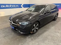 Grau Gebraucht 2022 Mercedes C200 Avantgarde Kombi | 33.999 € (Etwas zu teuer)
