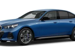 Blau Gebraucht 2024 BMW i5 Comfort Edition Limousine | 80.265 € (Fairer Preis)