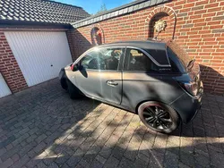 Grau Gebraucht 2014 Opel Adam Kleinwagen | 5.000 € (Fairer Preis)