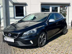 Black sapphire Gebraucht 2014 Volvo V40 Business Edition Kombi | 8.740 € (Fairer Preis)
