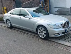 Silber Gebraucht 2011 Mercedes S350L Limousine | 18.500 €