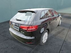 Schwarz Gebraucht 2020 Audi A3 Sportback Basis Kleinwagen | 23.100 € (Guter Preis)