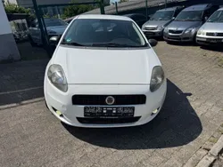 Weiß Gebraucht 2009 Fiat Grande Punto Kleinwagen | 1.499 € (Fairer Preis)