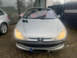 Silber Gebraucht 2002 Peugeot 206 CC Cabrio | 690 € (Fairer Preis)