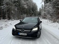 Schwarz Gebraucht 2020 Mercedes C300e AMG Kombi | 28.900 € (Etwas zu teuer)