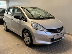 Silber Gebraucht 2015 Honda Jazz S Cool Kleinwagen | 7.990 € (Fairer Preis)