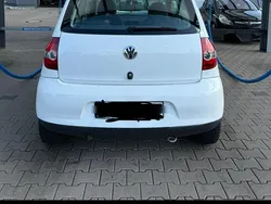 Weiß Gebraucht 2010 VW Fox Kleinwagen | 2.100 € (Etwas zu teuer)