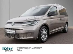 Beige Gebraucht 2022 VW Caddy Life Van / Kleinbus | 29.980 € (Guter Preis)