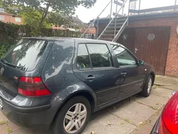 Grau Gebraucht 2002 VW Golf IV Limousine | 900 € (Guter Preis)