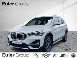 Weiss Gebraucht 2022 BMW X1 Sport Line SUV | 28.977 € (Fairer Preis)
