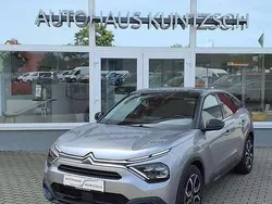 Stahlgrau Gebraucht 2022 Citroën e-C4 Shine Limousine | 21.650 € (Etwas zu teuer)