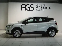 Weiss qnc+schwarz gne (weiss) Gebraucht 2023 Renault Captur Evolution SUV | 22.999 € (Fairer Preis)