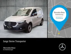 Weiß Gebraucht 2023 Mercedes Citan 112 Van / Kleinbus | 22.598 € (Fairer Preis)