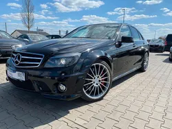 Schwarz Gebraucht 2010 Mercedes C63 AMG AMG Limousine | 33.400 € (Etwas zu teuer)