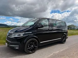 Schwarz Gebraucht 2022 VW T6.1 Highline Van | 62.490 €